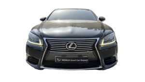 Lexus LS460L 2017, berline essence, conduite à gauche, voiture d'occasion du Japon, exportée de Corée, automatique, propulsion arrière, 5 places, empattement long - Product Image 3