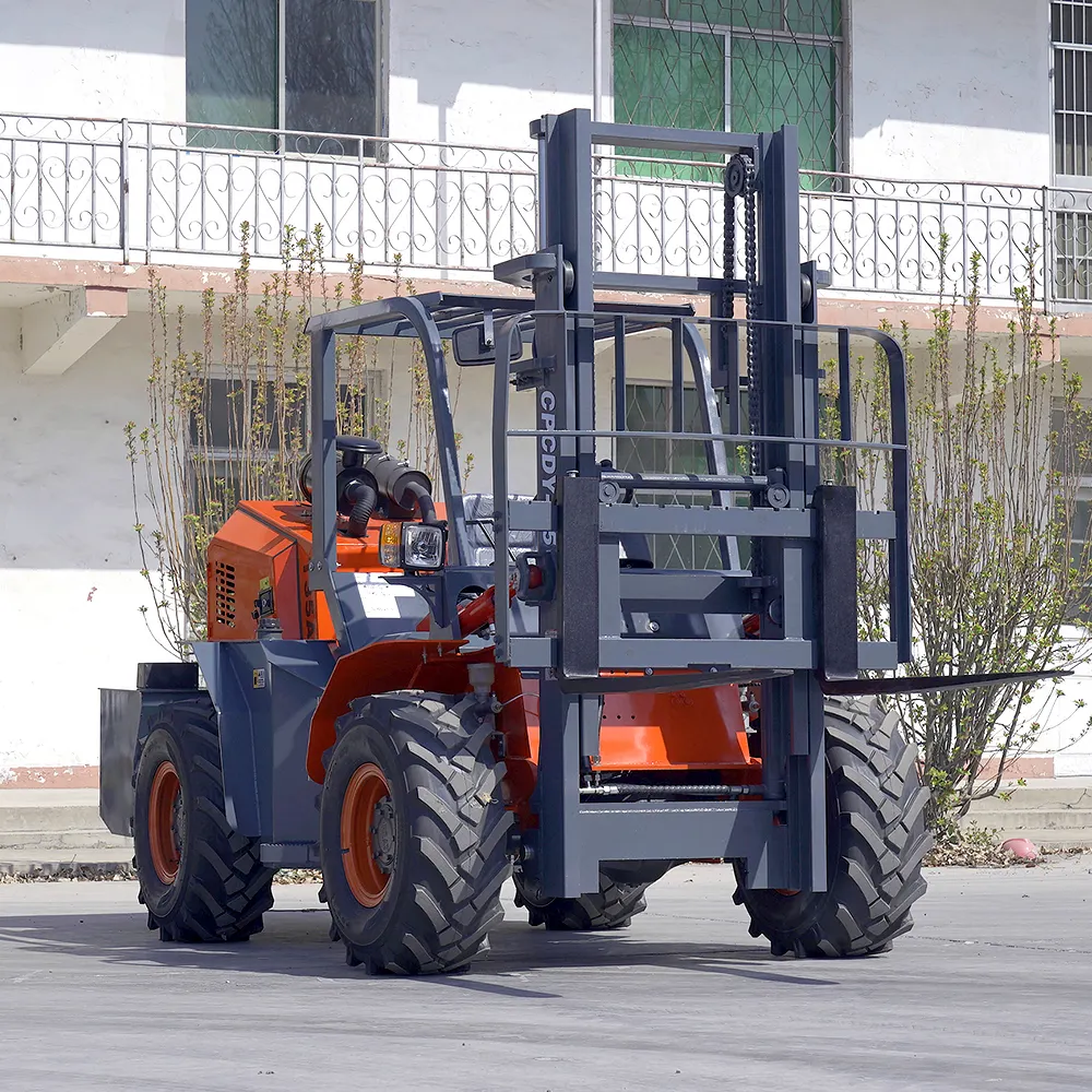 Luar ruangan semua medan kasar 4x4 Forklift Articulated Off Road roda 4wd Forklift manufaktur 3ton