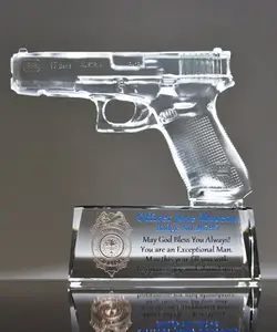 Hitop modello di pistola personalizzato di alta qualità a forma di pistola 3D K9 cristallo trofeo premi Design unico per Aouvenirs