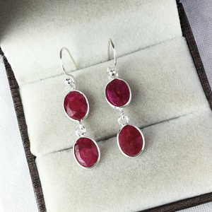 Pendientes de Plata de Ley 925 con Diamantes y Rubíes, Engaste de Doble Gema, Modernos, para Mujer, para Compromiso, Boda, Aniversario, Fiesta - Product Image 1