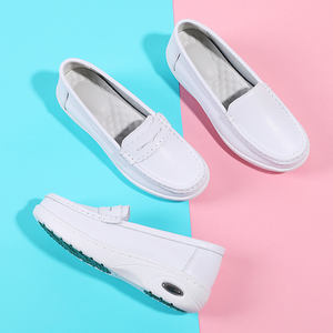 Venta al por Mayor de Fábrica <span class=keywords><strong>Zuecos</strong></span> de Enfermería con Tacón de Cuña, Parte Superior Transpirable, Blancos, Económicos para Hospital al Mejor Precio - Product Image 3