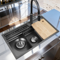 Évier de cuisine multifonctionnel carré fait main à cuve unique en acier inoxydable 304 à encastrer avec surface nano et égouttoir