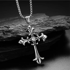 Collana Vintage Gotica Retrò con Ciondolo a Croce in Lega e Diamante con Catena in Acciaio al Titanio per Uomo e Donna Stile Hip Hop - Product Image 3