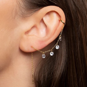 Pendientes de Plata de Ley 925 con Cadena Larga y Aro para la Oreja, se Ajustan Perfectamente a la Oreja con Brillantes Circonitas Colgantes - Product Image 2