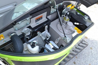 Excavadora de cadenas ZE27GU de 2.7 toneladas y 0.08 m³ con motor de 15.4kW, cucharón reforzado y martillo rompedor
