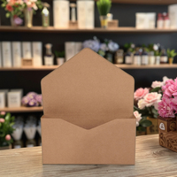 Fabricant de gros Boîte d'emballage en papier de carton de luxe de type enveloppe pliée Style floral pour les célébrations d'anniversaire