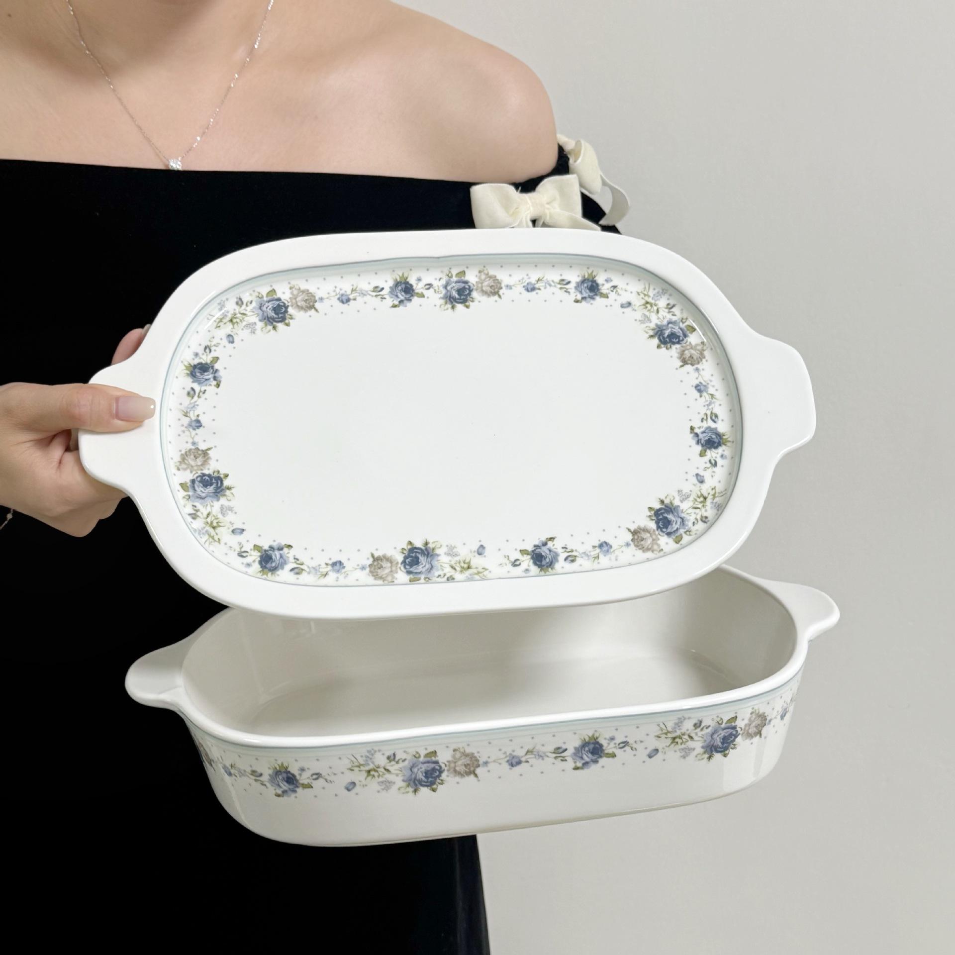 Polka dot rose covered baking tray