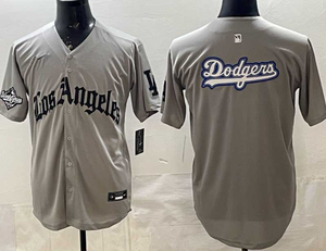 Vente flash - Maillot de baseball à rayures LA City - Numéro 17 Ohtani - Streetwear hip-hop - Maillot personnalisé - Product Image 1
