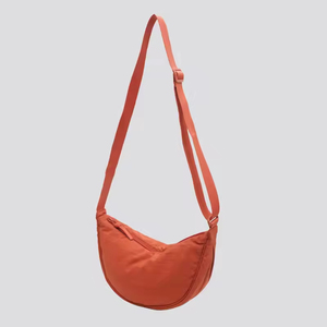 Sac bandoulière en nylon personnalisé avec logo 2026, couleur unie, décontracté, style dumpling, léger, pour femmes - Product Image 4
