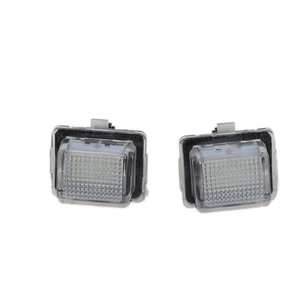 Pour <span class=keywords><strong>mercedes</strong></span>-<span class=keywords><strong>benz</strong></span> W204 W212 W216 W221 W207 accessoires Auto style de voiture LED plaque d'immatriculation lumière lampe - Product Image 1