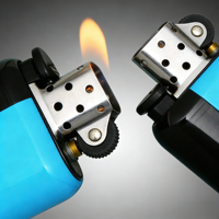 Briquet USB rechargeable OEM personnalisé, sans flamme, pour cigarettes et bougies de barbecue, cadeaux d'affaires, design classique, vente en gros