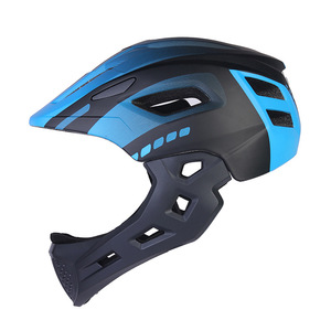Nouveau <span class=keywords><strong>casque</strong></span> de vélo 2026 pour enfants avec feu arrière, <span class=keywords><strong>casque</strong></span> intégral amovible pour hommes <span class=keywords><strong>et</strong></span> femmes, idéal pour le <span class=keywords><strong>roller</strong></span> - Product Image 5