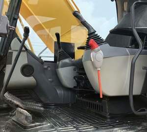 Used Excavator KomatsuPC220 for Sale in Shanghai Japan SecondHand KomatsuPC200-7 Cralwer Hydraulic Digger - Product Image 6