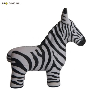 Balle anti-stress en mousse PU de forme personnalisée Cadeau promotionnel durable pour les enfants jouent et font de la publicité - Product Image 2