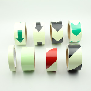 6-12 heures UV réactif Set PET ruban fluorescent auto-adhésif Glow in the Dark Avertissement ruban lumineux - Product Image 6