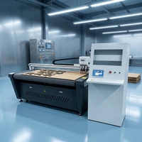 Machine de découpe CNC automatique pour emballages en carton ondulé avec table à vide et outil de rainurage