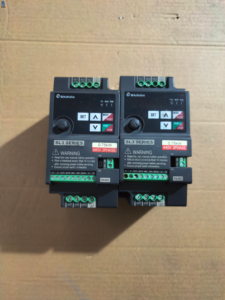 Variador de Frecuencia Variable (VFD) Trifásico SC3-043-0.75K de 380V y 0.75KW para Control de Velocidad de Motores Industriales - Product Image 1