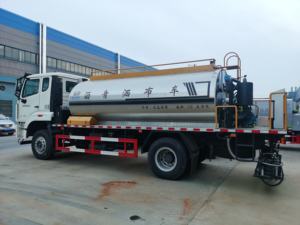 <span class=keywords><strong>Camion</strong></span> de Distribution d'asphalte Intelligent 10 CBM Howo Nouveau pulvérisateur de bitume de <span class=keywords><strong>camion</strong></span> de distributeur d'asphalte à vendre - Product Image 4