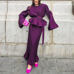 批发2026秋季新款时尚优雅法式休闲拼接荷叶边上衣+高腰半身裙女套装 - Product Image 1