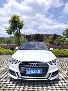 Voitures d'occasion pas chères à vendre <span class=keywords><strong>Audi</strong></span> A3L 2019 1.4T Automatique LHD Essence Berline - Product Image 2