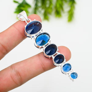 Diseñador London Blue Topaz Gemstone Plated Looking Like Sterling Silver Joyería colgante de moda hecha a mano - Product Image 2