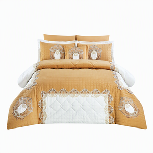 Elegante Juego de Edredón de Lujo con Apliques Barrocos 100% Poliéster, Colcha con Medallón Dorado, 200 Hilos, OEM ODM - Product Image 5
