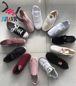 Precio Especial para Calzado Deportivo Casual para Mujer, Calzado Usado Mixto en Liquidación, Barato y Nuevo - Product Image 1