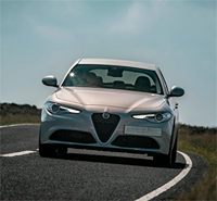 Grille de pare-chocs avant en nid d'abeille compatible Alfa Romeo GIULIETTA 2010-2020, grille de radiateur d'admission d'air sport OE156112051
