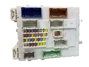 <span class=keywords><strong>กล่อง</strong></span>ฟิวส์ <span class=keywords><strong>BCM</strong></span> โมดูลควบคุมร่างกาย DB3914A073EB DB39-14A073-EB สำหรับ Ford Ranger Transit 2.2 3.2 - Product Image 1