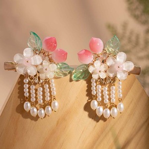 Lindas pinzas para el cabello con forma de melocotón para niñas, estilo tradicional chino, accesorios dulces y hechos a mano para niñas pequeñas. - Product Image 4