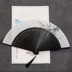พัดไม้ไผ่พับได้สไตล์จีนพัดตกแต่งศิลปะพื้นบ้านด้วยเทคนิคการแกะสลักพัดลมพกพาสำหรับงานแต่งงานของขวัญทางธุรกิจ - Product Image 4