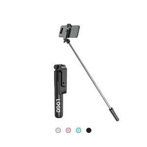 2025 pas cher petit bâton de <span class=keywords><strong>Selfie</strong></span> télécommande 6 en 1 sans fil réglable rotation Mobile <span class=keywords><strong>Selfie</strong></span> bâton avec <span class=keywords><strong>Bluetooth</strong></span> et trépied - Product Image 1