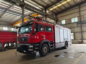 Nouveau <span class=keywords><strong>camion</strong></span> <span class=keywords><strong>de</strong></span> pompiers diesel <span class=keywords><strong>de</strong></span> sauvetage DongFeng 4x2 avec réservoir <span class=keywords><strong>de</strong></span> 3001-5000L, hauteur <span class=keywords><strong>de</strong></span> travail <span class=keywords><strong>de</strong></span> 18m, norme d'émission Euro 6, transmission manuelle - Product Image 2
