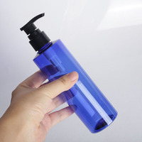 8oz 250ml Bouteille de shampooing cylindrique Gel douche avec pompe à lotion Bouteille ronde en plastique PET cosmétique transparente avec pompe en magasin