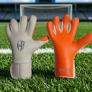 Gants de gardien de but professionnels Striker R1, face en latex allemand, dos tricoté, impression injectée, caoutchouc fabriqué - Product Image 3