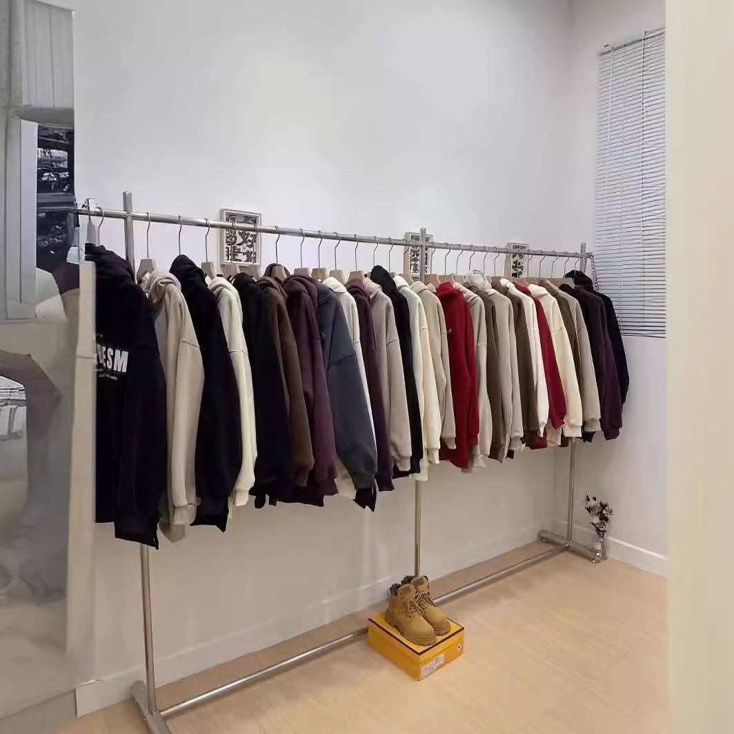 A variety of multi-color