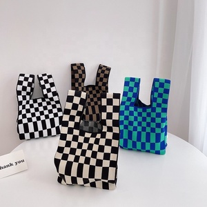 Geschenke Frauen Einzigartiger besonderer Geburtstag für Teen Girl Friend Beach Modisches süßes Design Gestrickte Leinwand Handtasche Retro Tasche - Product Image 5