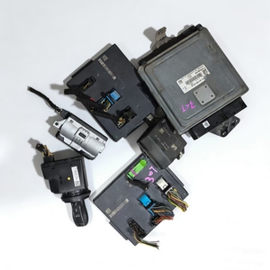 สำหรับระบบจุดระเบิดเครื่องยนต์ <span class=keywords><strong>Porsche</strong></span> Cayenne 3.0 หมายเลขชิ้นส่วนคือ 95861860320 - Product Image 1