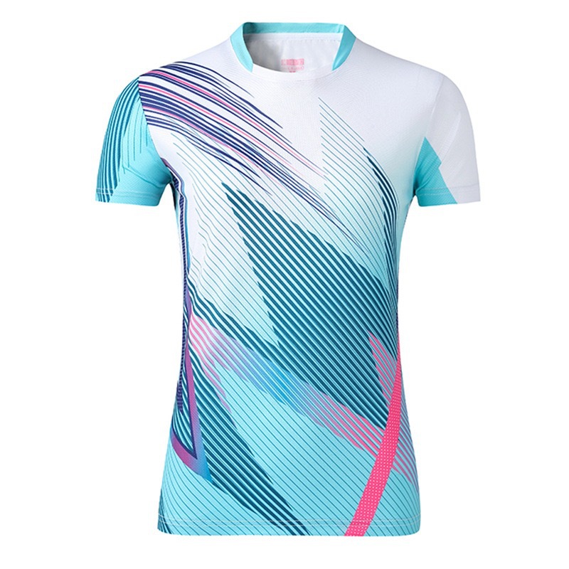 เสื้อผู้หญิงสีฟ้าอ่อน
