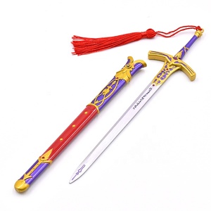 Popular Anime Fates Stay Night Caliburn Saber modelo llavero Metal Katana espada llaveros presione para expulsar espada juguete Cosplay regalo - Product Image 5