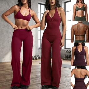 Ensemble de yoga bordeaux pour femme, haut court à col halter et décolleté en V, pantalon évasé taille haute, anti-humidité, tenue de sport ajustée, devant uni - Product Image 3