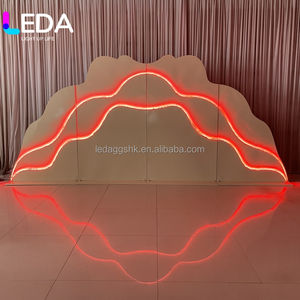 LEDA - Estructura de Fondo LED Curva para Decoración de Eventos, Bodas y Fiestas - Product Image 6