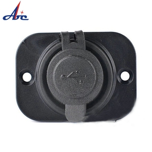 Điện DC 12V cổng kép USB ổ cắm 5V 2A 1A Tự động sạc xe hơi 3.1A - Product Image 3