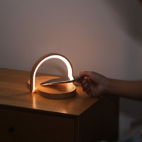 Lampe de chargeur sans fil pliable multifonctionnelle en bois avec support de téléphone, puissance de sortie 20W, entrée 9V-12V 100-240V, modèle B21 pour écouteurs