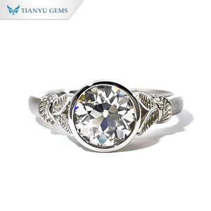 Anillo de Compromiso Tianyu Gems para Mujer, Corte Europeo Antiguo, Moissanita Redonda, Oro Blanco de 10K, Engaste de Bisel - Product Image 1