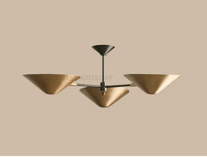 Lustre suspendu conique en laiton de style mid-century de luxe à 3 lumières, fait main, vintage, pour salle à manger et cuisine - Product Image 2