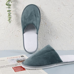 Pantofole Calde e Morbide Monouso in Velluto Corallo Ecologico con Colore e Misura Personalizzati per Hotel, Spa e Uso Domestico - Product Image 4