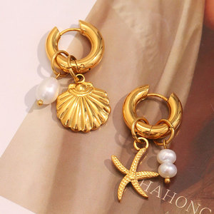 Boucles d'oreilles pendantes asymétriques Hawaïennes en acier inoxydable 316L plaqué or 14k 18k avec perles et étoiles de mer pour femme - Product Image 1