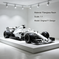 Modèle de voiture de course à roues ouvertes en fibre de verre à l'échelle 1:1, simulation grandeur nature de type Formule 1 pour exposition en centre commercial