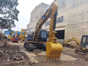 Casi nuevo Japón usado 3,5 toneladas Mini excavadora CAT320DL usado sobre orugas japonés usado excavadora precio para la venta - Product Image 4